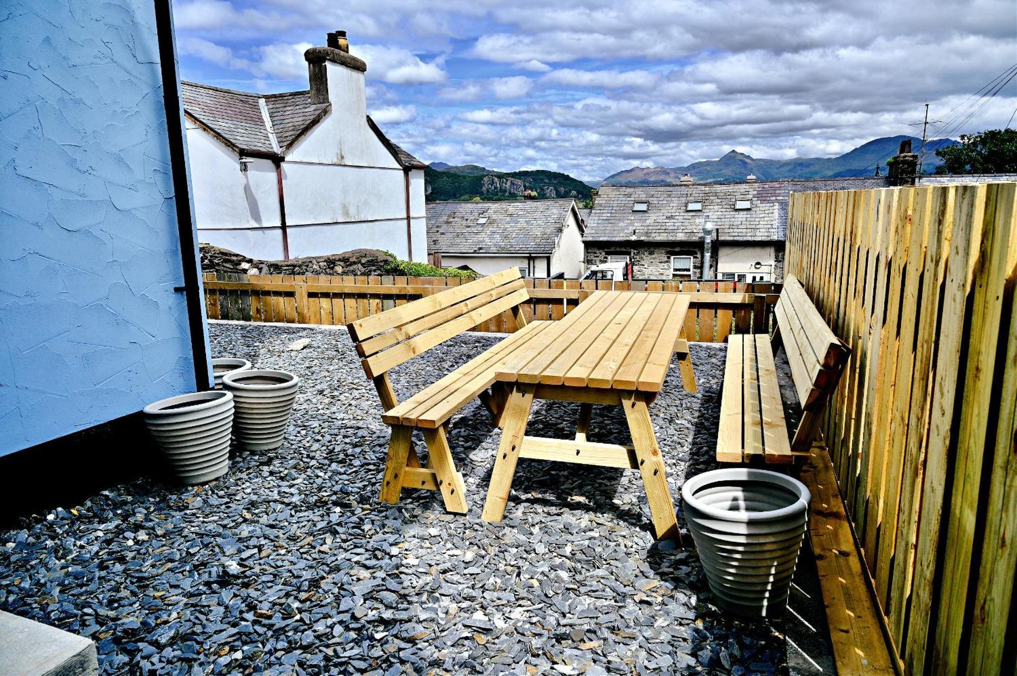 Porthmadog, Sleeps 11, 5 Bedrooms, 5 Bathrooms, Mountain Views Exterior foto